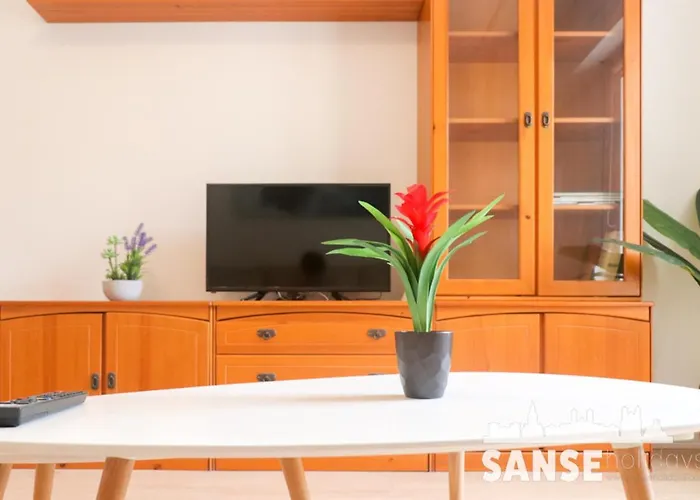 Colon By Sanse Holidays *